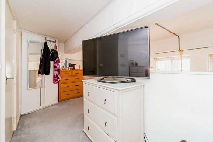 1 Bedroom Flat For Sale In Andersons Road, Southampton, SO14