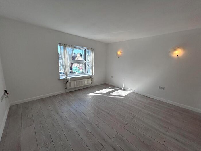 2 Bedroom Apartment To Rent In Flat, On The Park, Church Road, St. George, Bristol, BS5