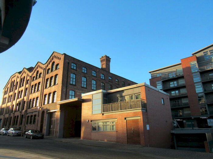 2 Bedroom Apartment To Rent In Worsley Mill, Castlefield, M15