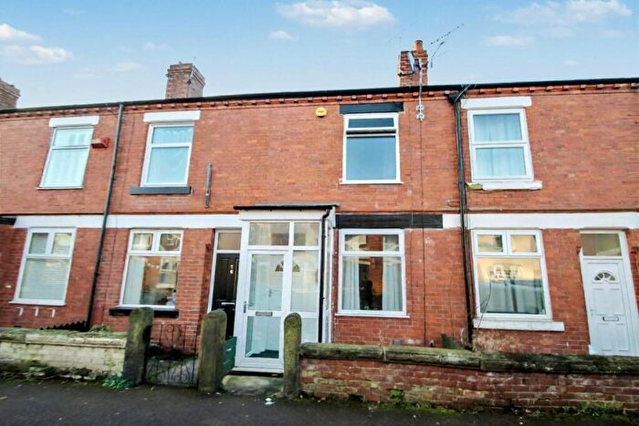 2 Bedroom Terraced House To Rent In Albion Street, Sale, M33