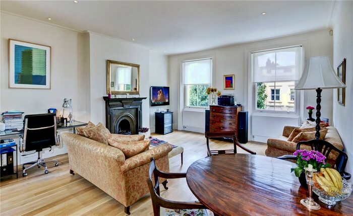 2 Bedroom Maisonette To Rent In Clarendon Gardens, Little Venice, London, W9