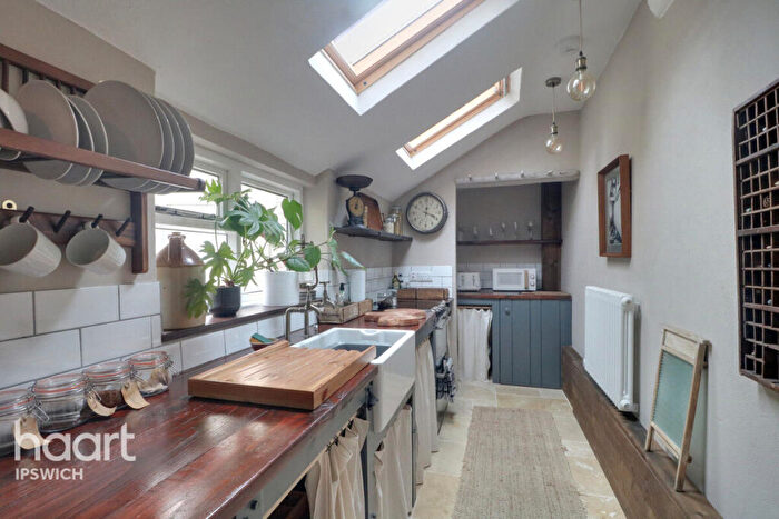 1 Bedroom Terraced House To Rent In Fairfield Road, Suffolk, IP13