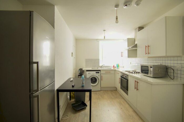 4 Bedroom Maisonette To Rent In Stokes Croft, Stokes Croft, Bristol, BS1