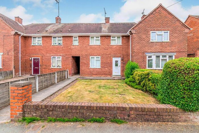 3 Bedroom Semi-Detached House To Rent In Barnard Road, Wolverhampton, WV11