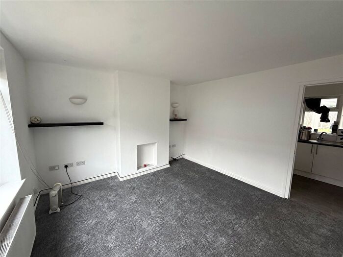 2 Bedroom Semi-detached House For Sale In Francis Road, Acocks Green, Birmingham, West Midlands, B27