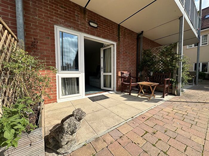 2 Bedroom Flat For Sale In Keble Court, Redfields Lane, Church Crookham, GU52