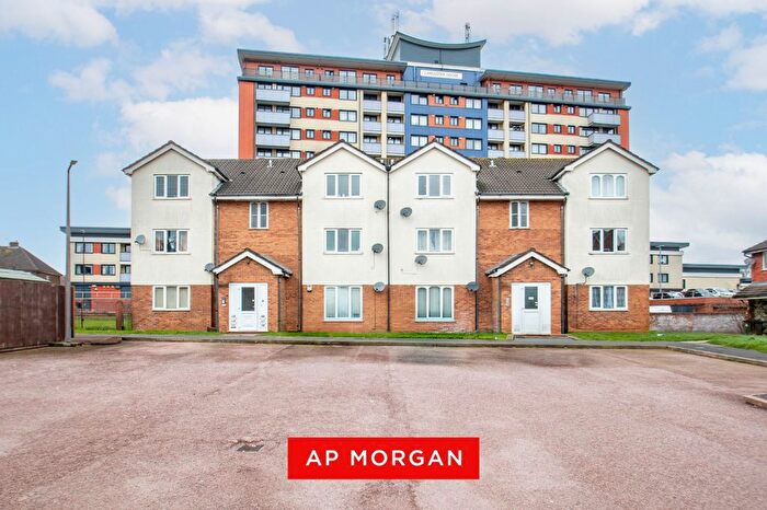 1 Bedroom Flat For Sale In Winchester Close, Rowley Regis, West Midlands, B65