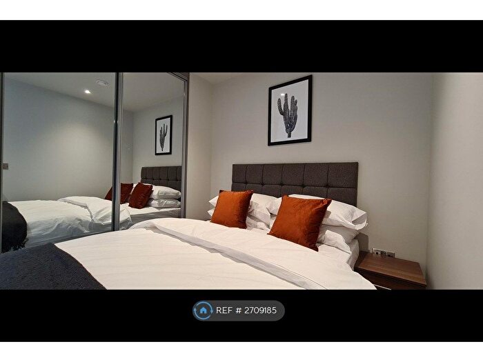 Studio To Rent In Wokingham Road, Bracknell, RG42