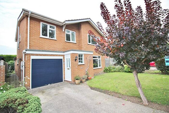 4 Bedroom Detached House For Sale In Ladywood Road, Spalding, Lincolnshire, PE11