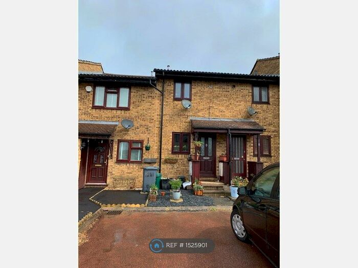 1 Bedroom Terraced House To Rent In Wren Close, Orpington, BR5