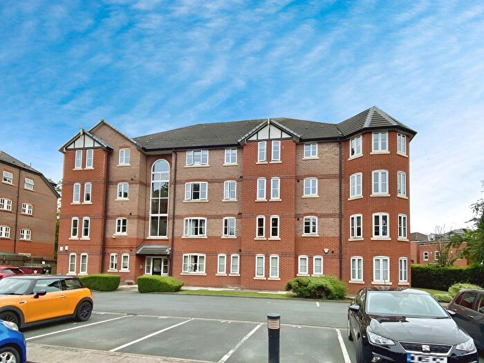 2 Bedroom Flat To Rent In Wilmslow Road, Manchester, Withington, M20