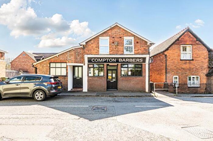 3 Bedroom Detached House For Sale In High Street, Newbury, RG20