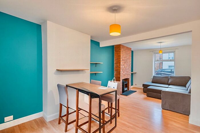 3 Bedroom Terraced House To Rent In Lower Hester Street, Northampton, NN2