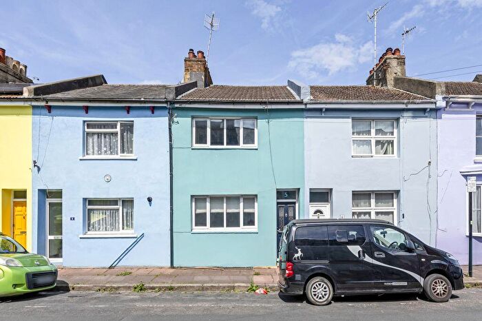 3 Bedroom Terraced House For Sale In Islingword Street, Hanover, Brighton, BN2