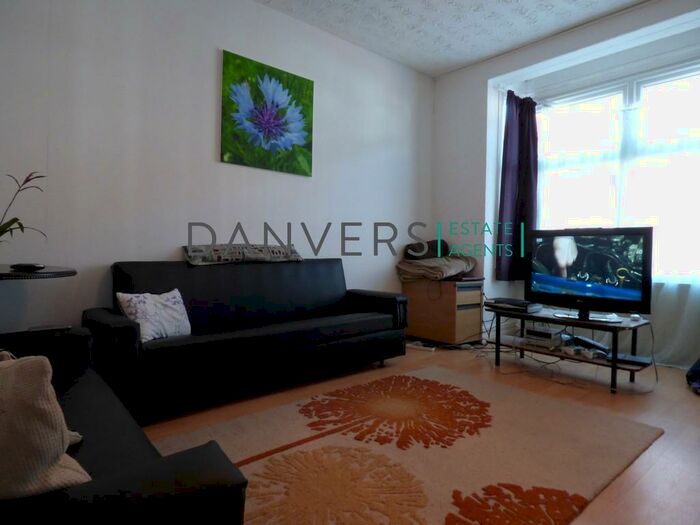 4 Bedroom Detached House To Rent In Wilberforce Road, Leicester, LE3