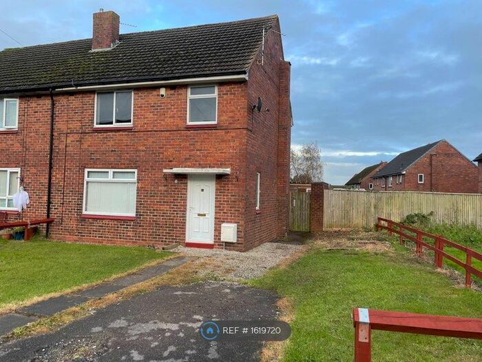 3 Bedroom Semi-Detached House To Rent In Hunter Road, Preston, PR4