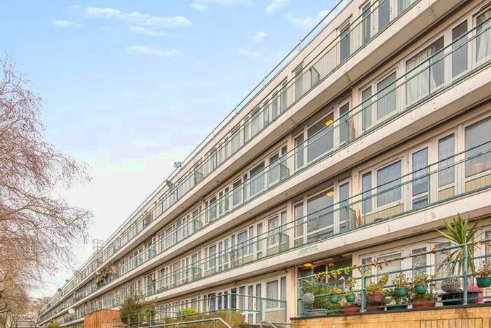 4 Bedroom Flat To Rent In Weedington Road, Gospel Oak, London, NW5