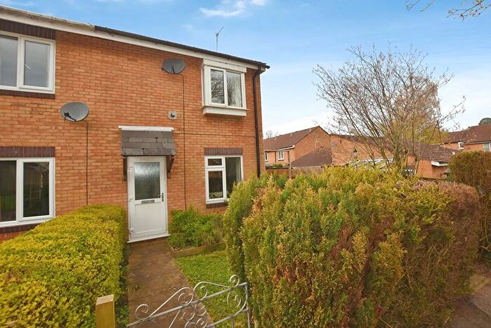 3 Bedroom Semi Detached House For Sale In Valley Path, Bradley Valley, Newton Abbot, Devon., TQ12
