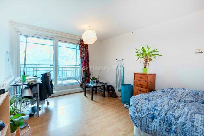 4 Bedroom Maisonette To Rent In Girdlestone Walk, Archway, N19