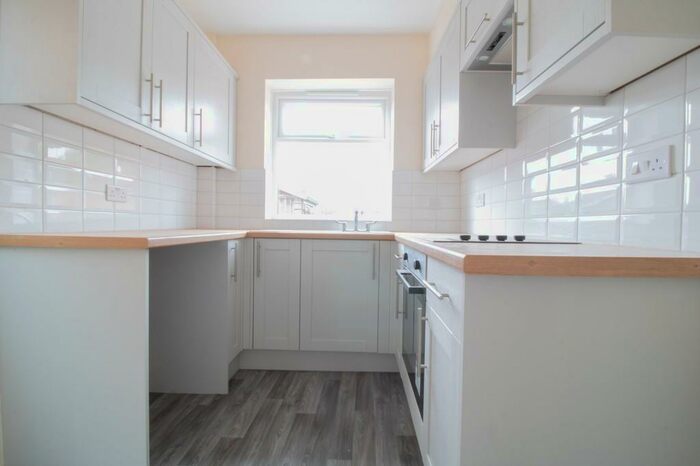 3 Bedroom Semi-Detached House To Rent In Lower Newport Road, Aldershot, GU12