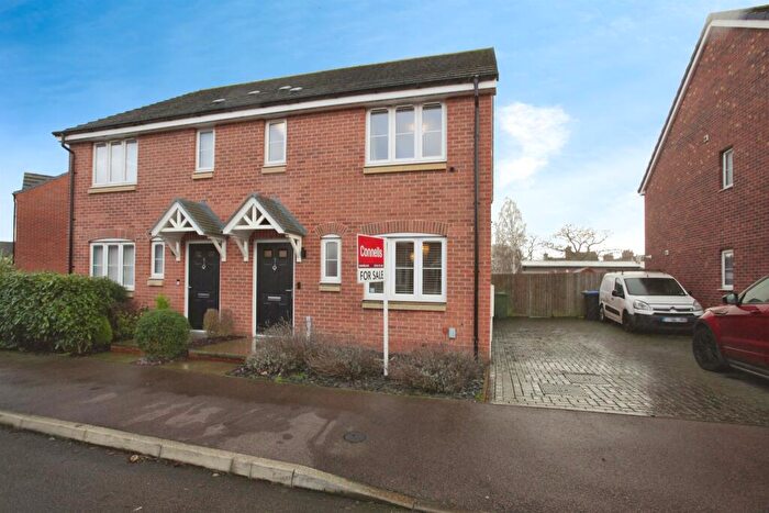 3 Bedroom Semi Detached House For Sale In Vedonis Road, Lutterworth, LE17