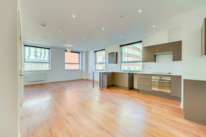 1 Bedroom Flat To Rent In Baxter Avenue, Southend On Sea, Essex, SS2