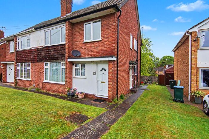2 Bedroom Maisonette For Sale In Ladbrook Road, Coventry, CV5