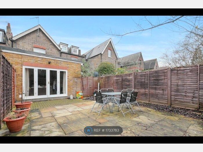 1 Bedroom Flat To Rent In Gordon Road, London, W5