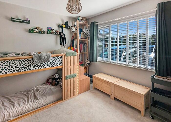 2 Bedroom Bungalow For Sale In Newton Abbot, Devon, TQ12