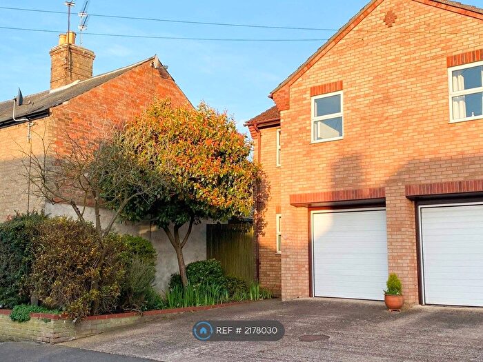 3 Bedroom Semi-Detached House To Rent In Hills Lane, Ely, CB6