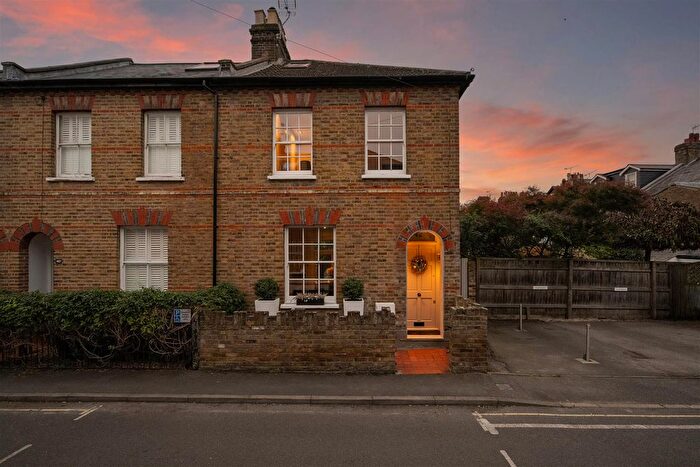 2 Bedroom End Terrace House To Rent In St. Marks Place, Windsor, SL4