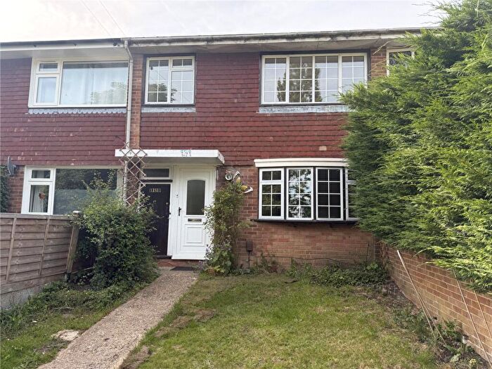 4 Bedroom Terraced House To Rent In Brougham Place, Farnham, Surrey, GU9