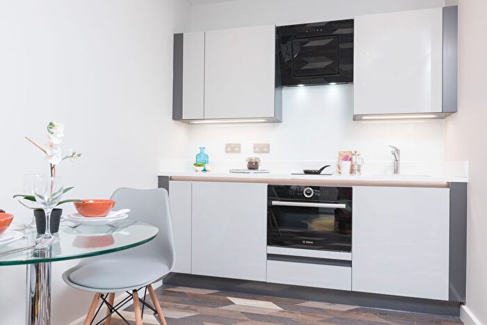 1 Bedroom Flat To Rent In Salisbury House, Manchester, M1