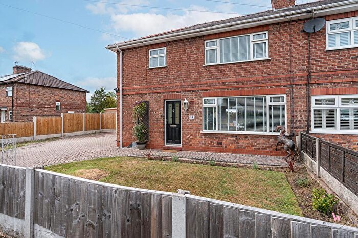 2 Bedroom Semi-Detached House For Sale In West Avenue, Rudheath, Northwich, CW9