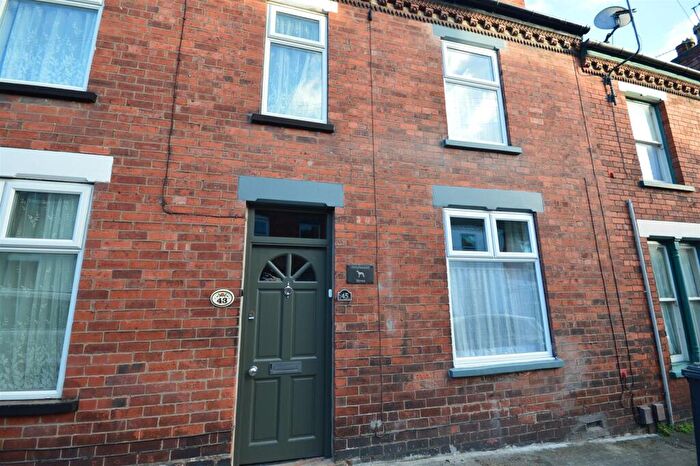 3 Bedroom House To Rent In Oakfield Street, Lincoln, LN2