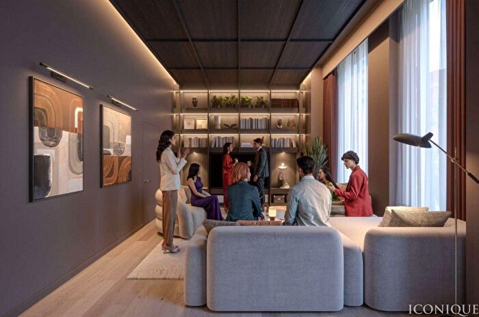 2 Bedroom Flat For Sale In Trinity Way, Manchester, M3