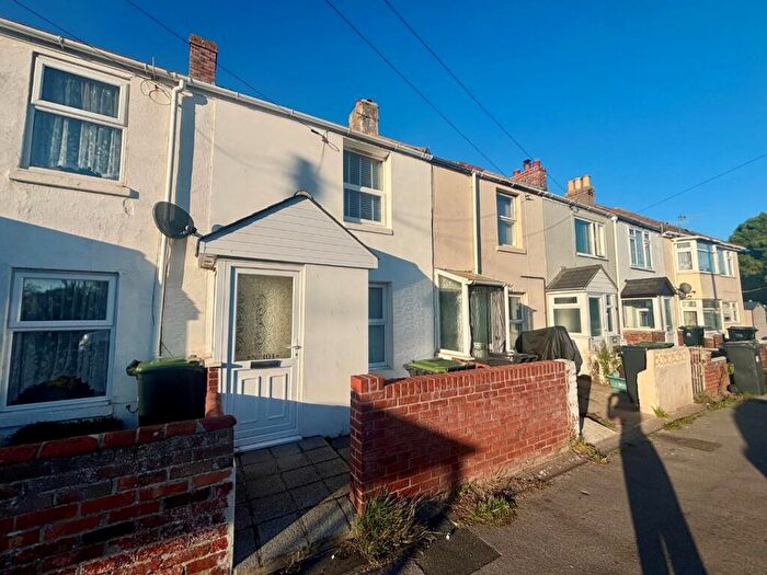 2 Bedroom Terraced House To Rent In Chickerell Road, Weymouth, DT4