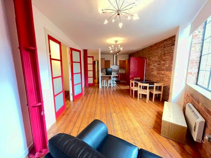 4 Bedroom Flat To Rent In Wool House, Back Church Lane, London E1