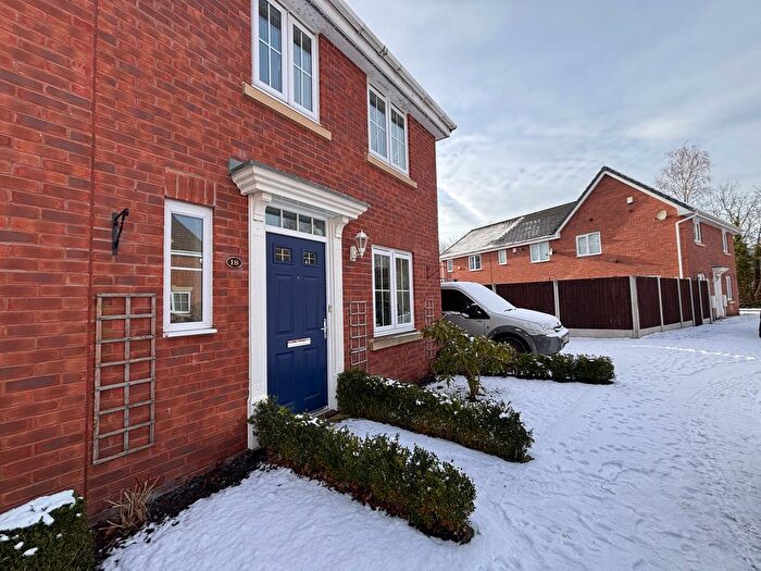 3 Bedroom Semi Detached House To Rent In Bramcote Way, Walsall, WS4
