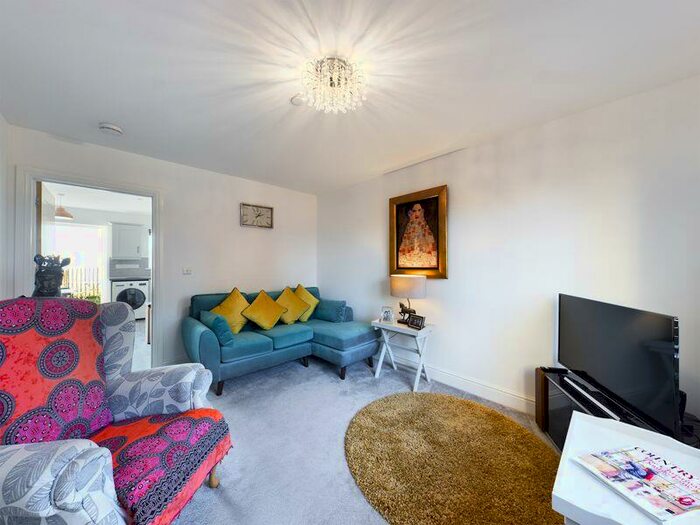 2 Bedroom Semi-Detached House To Rent In Trinity Close, Sudbrook, NP26