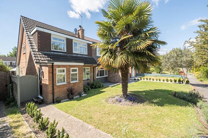 3 Bedroom Semi Detached House For Sale In Bagshot, Surrey, GU19