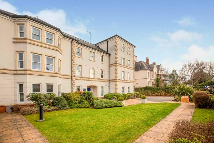 2 Bedroom Flat To Rent In Hunters Reach, Kenilworth Road, Leamington Spa, CV32