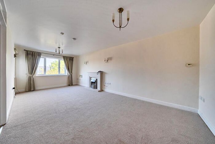 2 Bedroom Retirement Property For Sale In Main Street, Tiddington, Stratford-upon-Avon, CV37