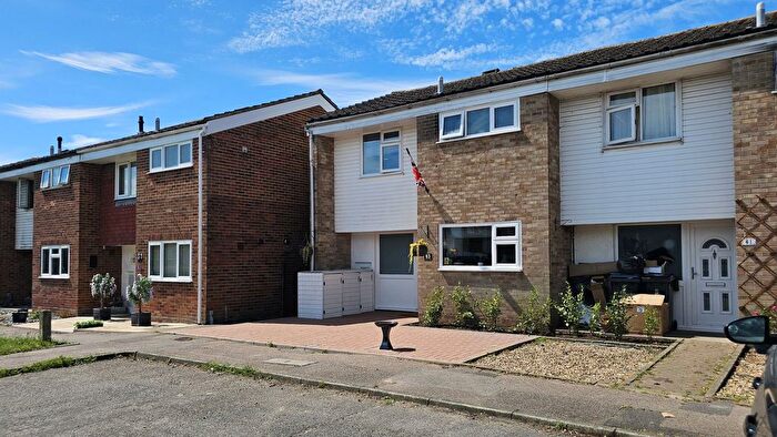 3 Bedroom End Terrace House For Sale In Hazelwood Meadow, Sandwich, CT13