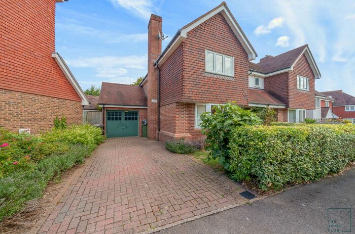 3 Bedroom Semi-Detached House To Rent In Michael Lane, Guildford, GU2