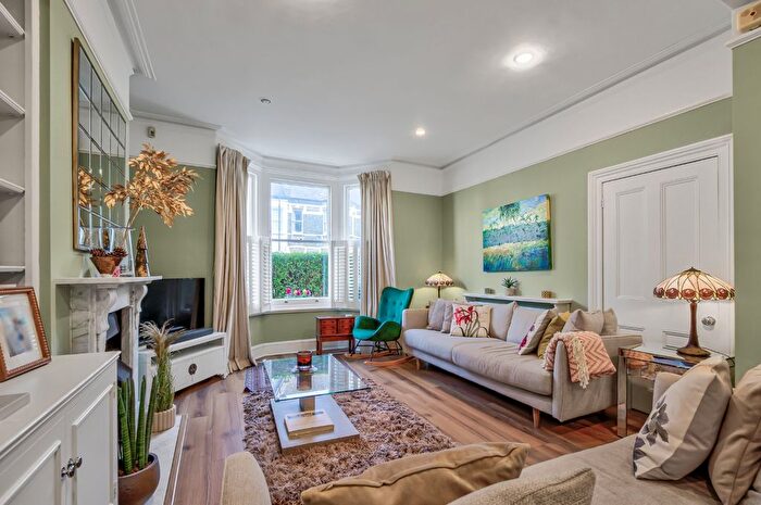 3 Bedroom Semi Detached House To Rent In Parthenia Road, London, SW6