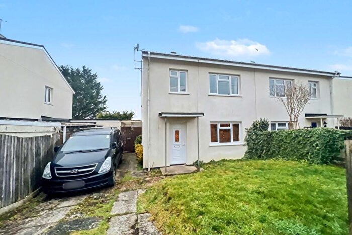 3 Bedroom Semi Detached House For Sale In Wilton, SP2