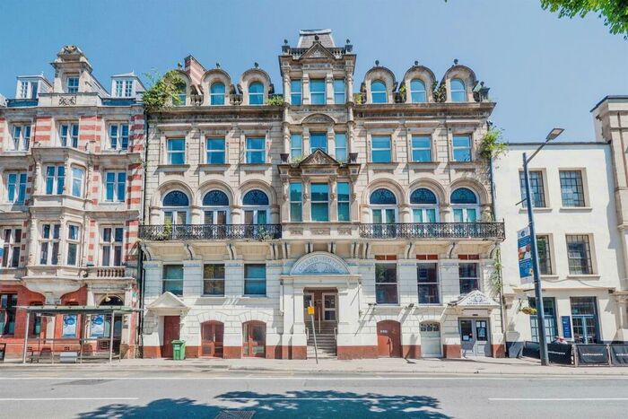 1 Bedroom Apartment For Sale In Westgate Street, Cardiff, CF10