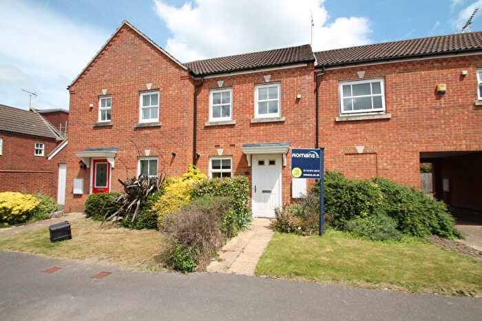 2 Bedroom Terraced House To Rent In Victoria Gardens, Wokingham, Berkshire, RG40