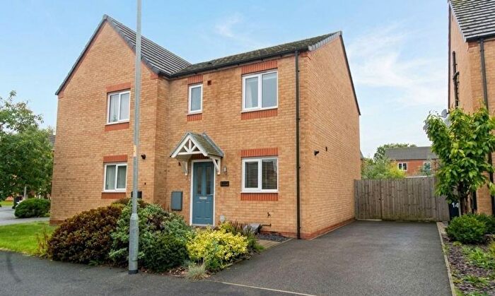 3 Bedroom Semi Detached House For Sale In Chestnut Way, Penyffordd, CH4